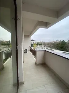3 camere Damaroaia lux prima inchiriere - foto 9