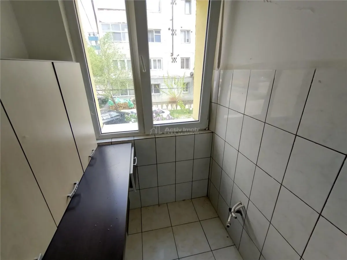 Oravita | Apt.2 Cam | Etj.1 | Zona Pompieri | Pret Negociabil - foto 17