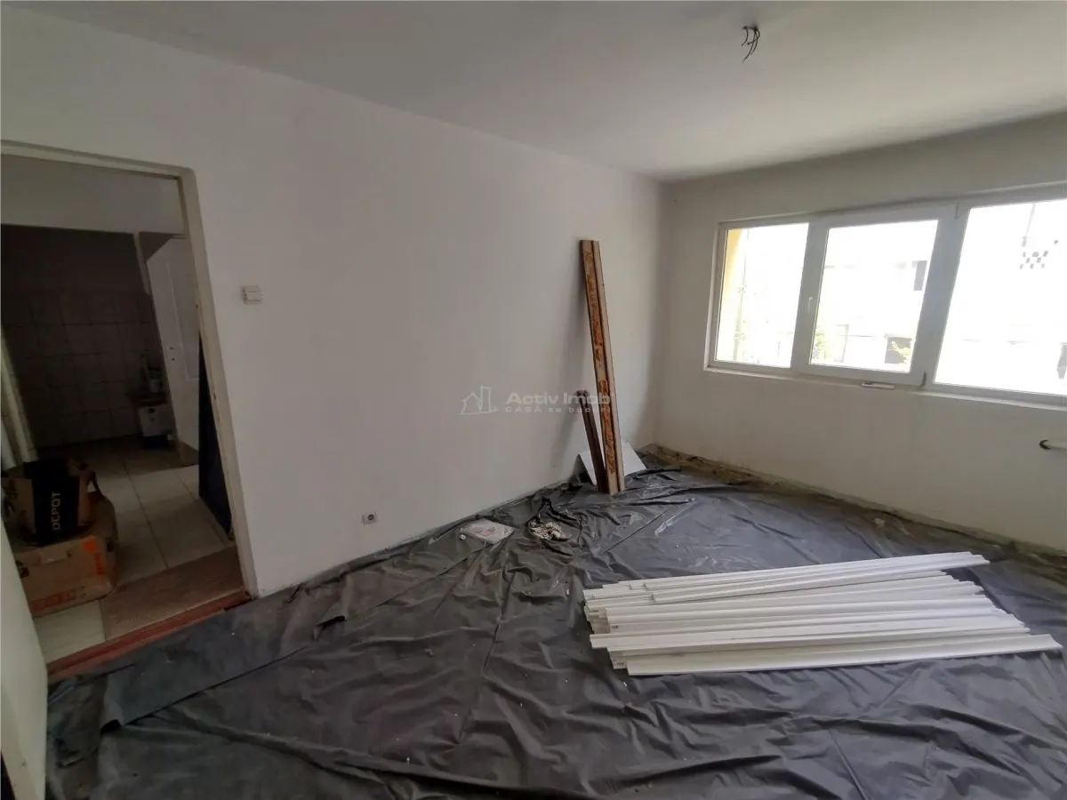 Oravita | Apt.2 Cam | Etj.1 | Zona Pompieri | Pret Negociabil - foto 8