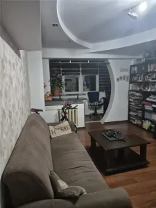 3 cam - decomandat - zona Aradul-Nou - Arad