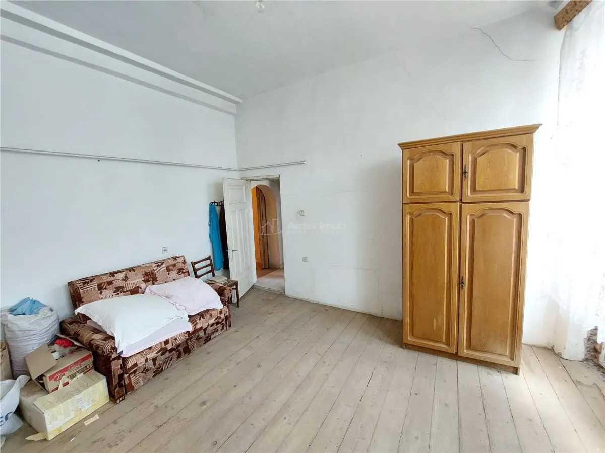 2 camere in cladire P+1,etaj 1, 60 MP, beci subsol, Ultracentral - foto 2