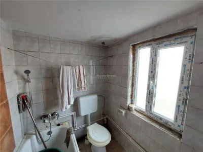 2 camere in cladire P+1,etaj 1, 60 MP, beci subsol, Ultracentral - foto 17
