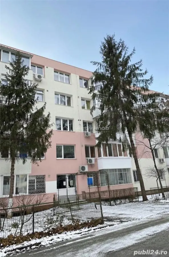 2 camere - Titan - Str. Intrarea Horbotei - foto 1