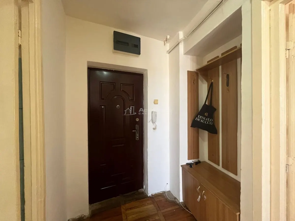 Lugoj, Ap., 3 Cam., 92 Mp., Et. 8, Bloc Turn, Zona OMW, Priveliste Panoramica - foto 13