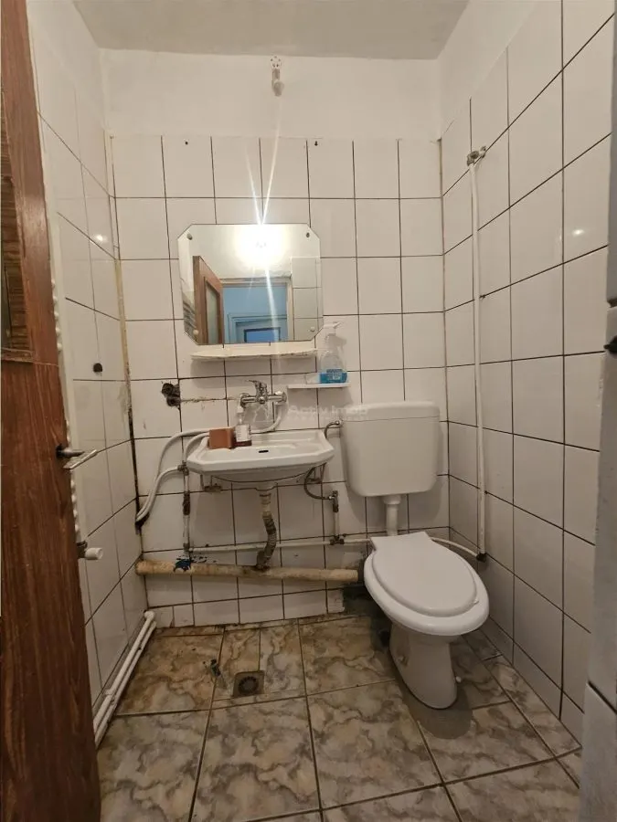 Resita, Furnished & Equipped Studio, 2nd Floor, Calea Caransebesului - foto 8