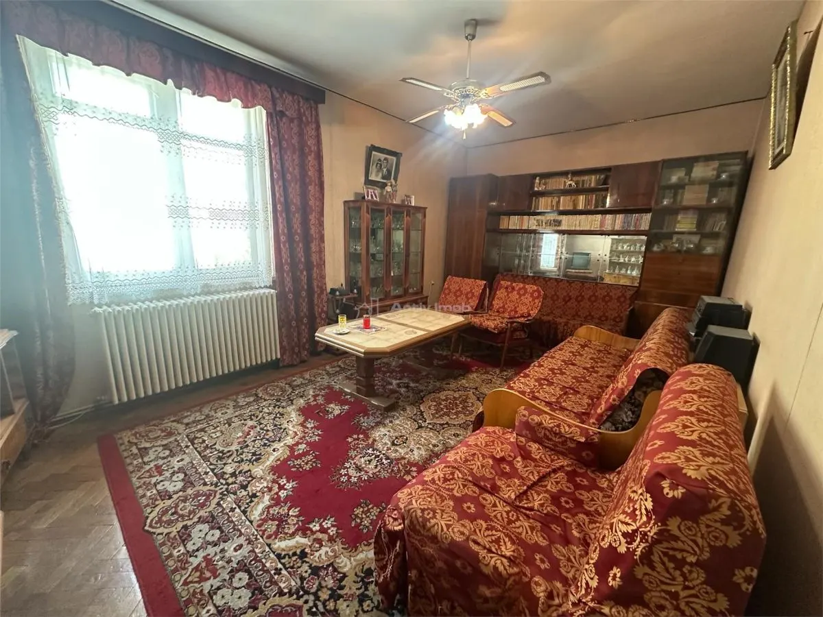 Resita, 3-Bedroom Apartment, Split Layout, Ground Floor, Lunca - foto 2