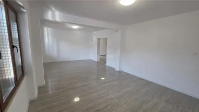 Racasdia, Spatiu Comercial la Sosea, Locatie Centrala - foto 18