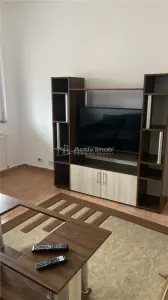 Apartament 2 camere - Hala Traian - 50mp - etaj 2 - balcon inchis - Bucuresti