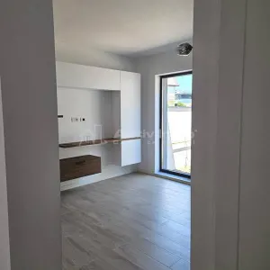 Vanzare Casa individuala - Vila - Prelungirea Ghencea - PARC GHIDIGENI - teren 300mp - 240000E - TVA inclus - Comision 0! - foto 5