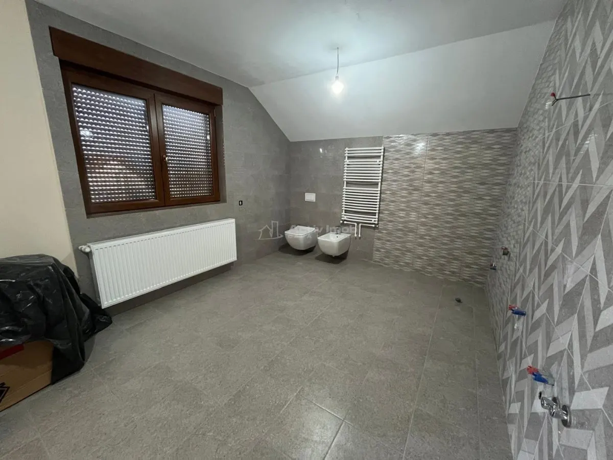 Caransebes, Casa Noua+Teren 600mp Racovita - foto 16