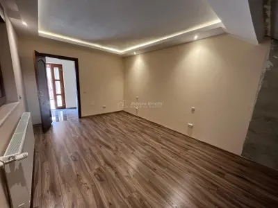 Caransebes, Casa Noua+Teren 600mp Racovita - foto 4