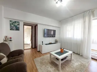 3 camere, etaj 4, complet mobilat, Ultracentral, str. Victoriei - Ramnicu Sarat