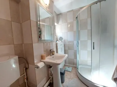 3 camere, etaj 4, complet mobilat, Ultracentral, str. Victoriei - foto 9