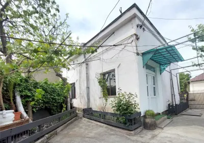 Doua corpuri de CASA, teren 228 mp, zona Gării, Buzau - Buzau