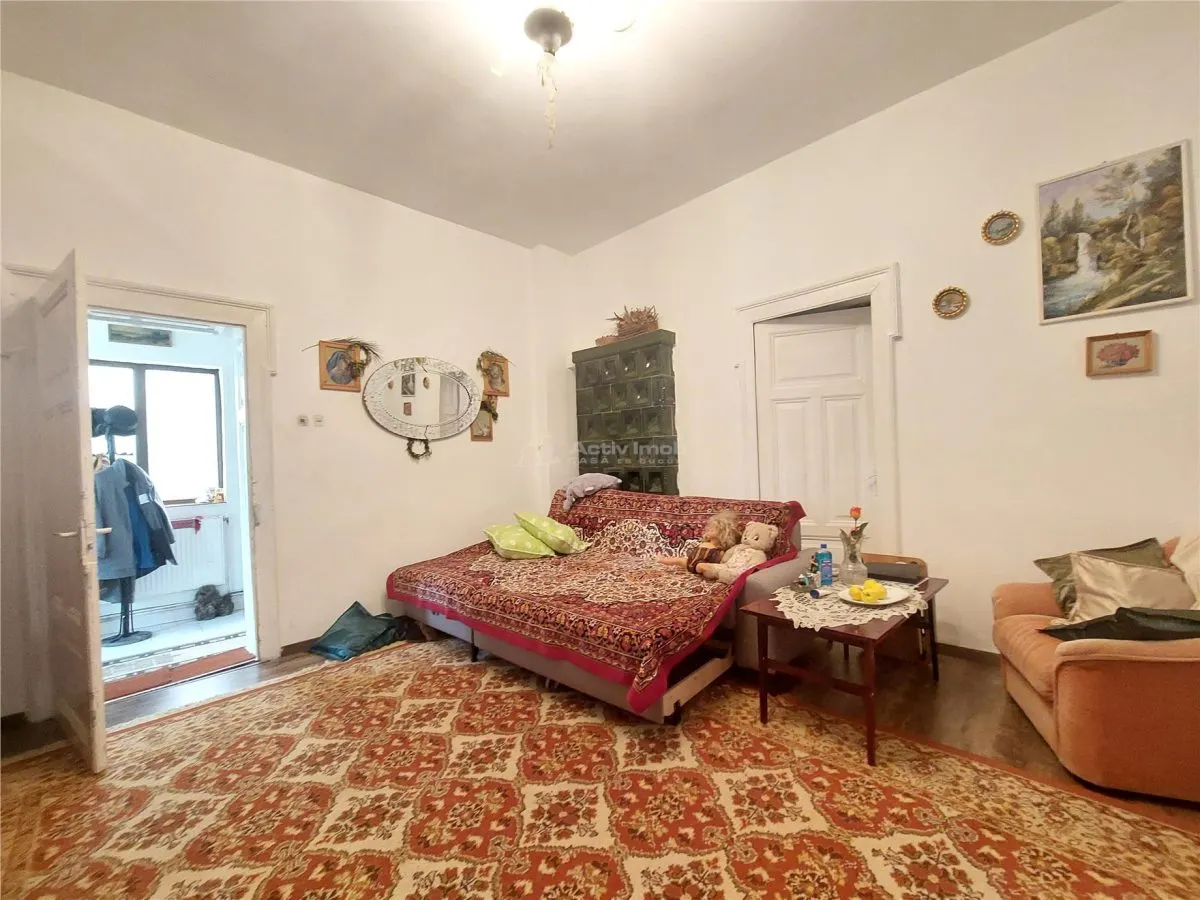 Doua corpuri de CASA, teren 228 mp, zona Gării, Buzau - foto 9