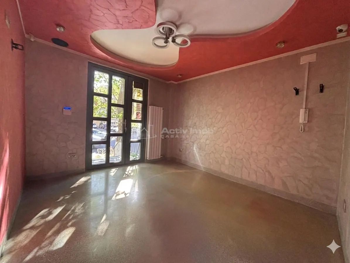 Investitie inteligenta: apartament si spatiu comercial cu acces separat - foto 15