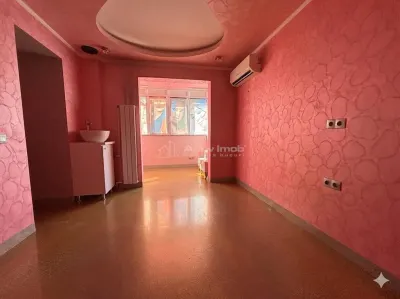 Investitie inteligenta: apartament si spatiu comercial cu acces separat - foto 16