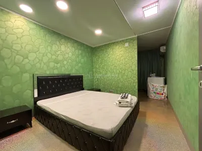 Investitie inteligenta: apartament si spatiu comercial cu acces separat - foto 4