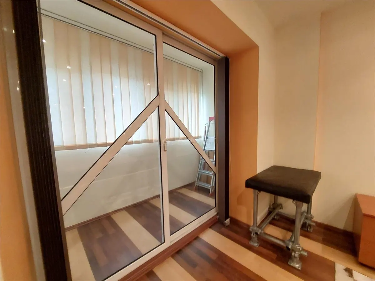 2 camere, decomandat, etaj 2, ULTRACENTRAL - Piața Daciei - foto 6