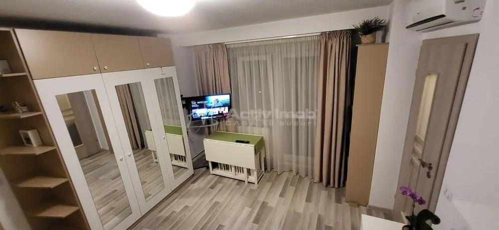 garsoniera -32 mp - Gh Sincai - metrou Timpuri Noi - foto 2