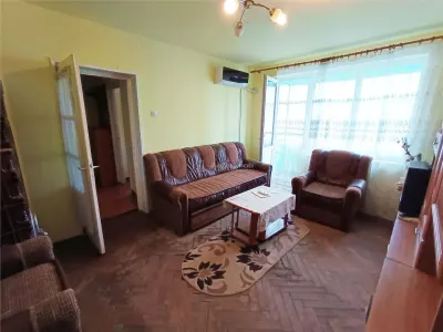 Apartament 2 cam. in Moldova Noua - foto 2