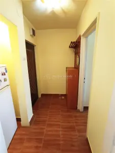 Apartament 2 cam. in Moldova Noua - foto 9