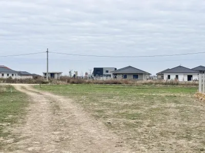 可建设用地 490 平方米 – 基海，靠近奥拉迪亚 - foto 7