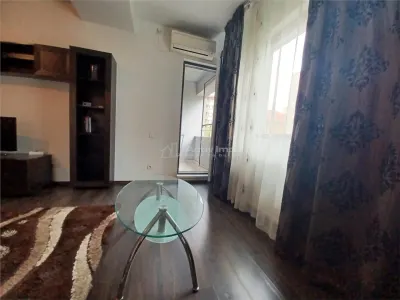 Apartamento de 2 Dormitorios, Aviatiei – Calle Pechea - foto 2