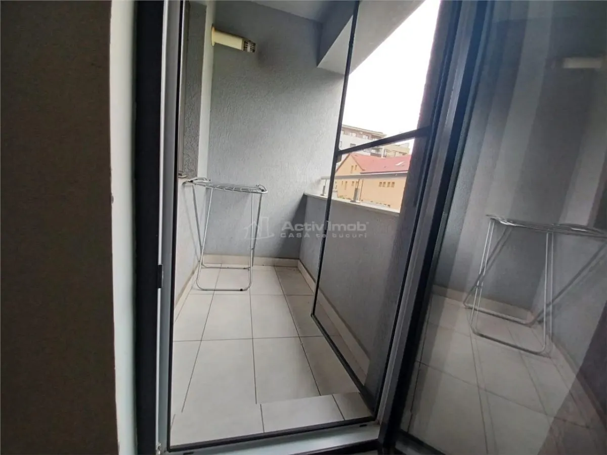Apartamento de 2 Dormitorios, Aviatiei – Calle Pechea - foto 3