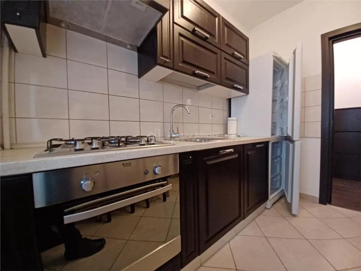 Apartamento de 2 Dormitorios, Aviatiei – Calle Pechea - foto 9