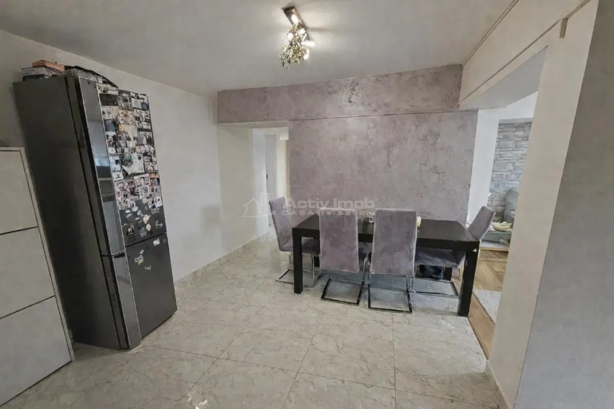Appartement 3 Pièces Distribuées – Rond Alba Iulia – Zéro Commission - foto 7