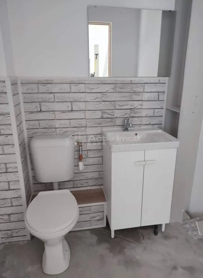 HALA MODERNA 400 MP + SHOWROOM/BIROURI | TEREN 2.500 MP | ACCES TIR | LANGA DN71 - foto 9