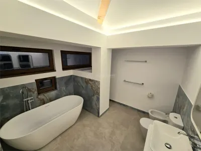فيلا مستقلة - تاماسي كوربيانكا - 4 غرف نوم - 3 حمامات - 170م² - 1000م² أرض - foto 17