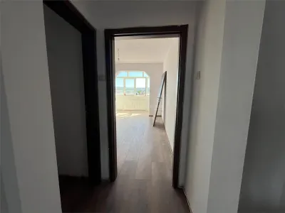 Lugoj, Apartament 3 Cam., 84 Mp., Semidecomandat, et.6, Central Blocul Postei - foto 25