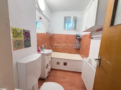 شقة بغرفتي نوم للبيع - درومول تابيري، بوليفارد تيميشوارا - €78.000 - foto 5
