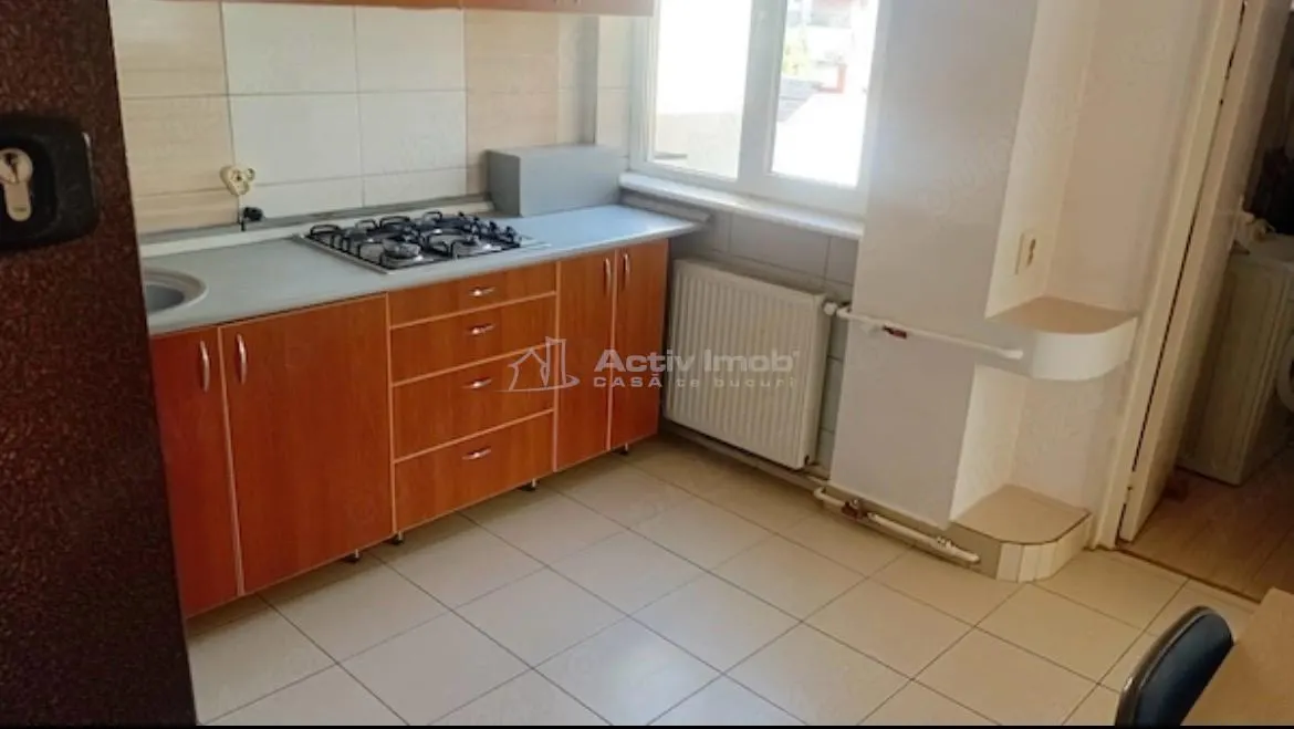 3 cam - zona Piata Mica - foto 6