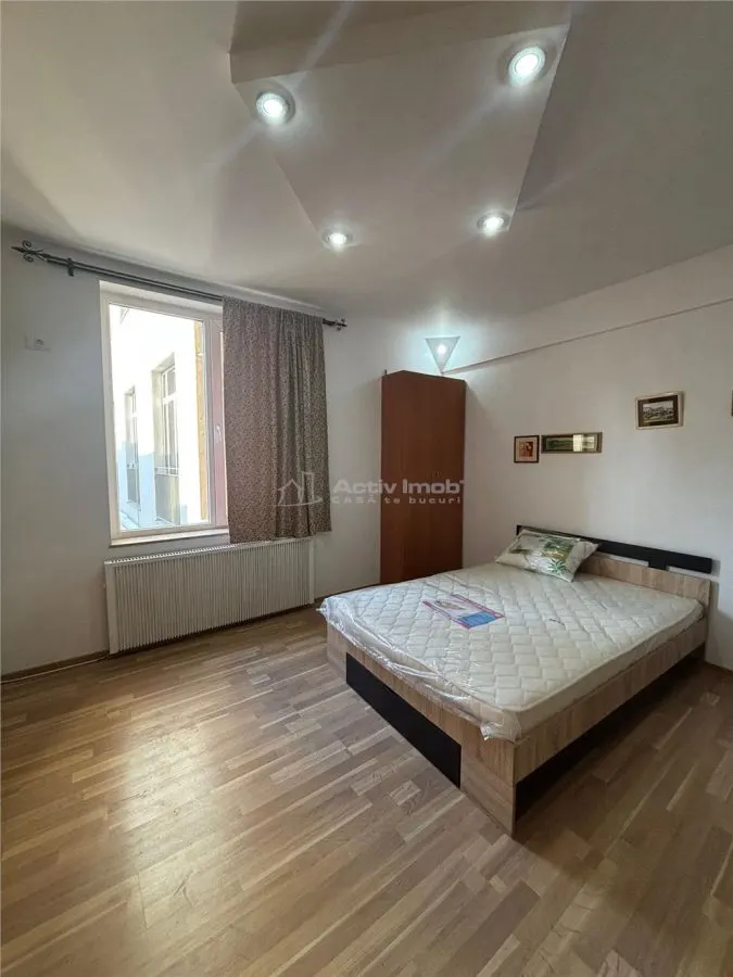 Garsoniera, Centrul Vechi (BNR), 5 min Metrou - foto 2