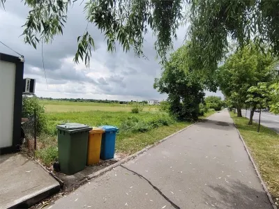 Teren de vanzare 300 mp langa Complexul de Natatie - foto 3