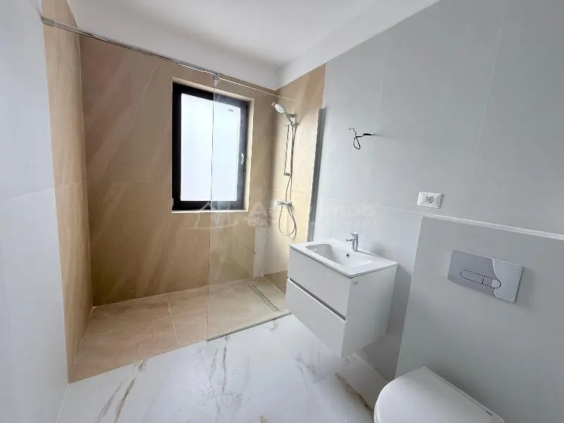 Vanzare - Casa - Vila - Prelungirea Ghencea - Dantelei -- 195000E tva inclus - Comision 0! - foto 3
