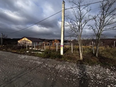 Teren Intravilan Str Livezilor - foto 10
