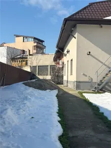 Teren 469 mp si Casa (101 mp), Piata Cosbuc - Bucuresti