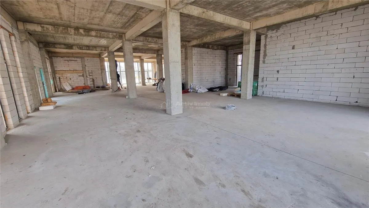 Spatiu comercial - Tunari - 1156mp utili - constructie noua - P + 2 etaje - foto 8