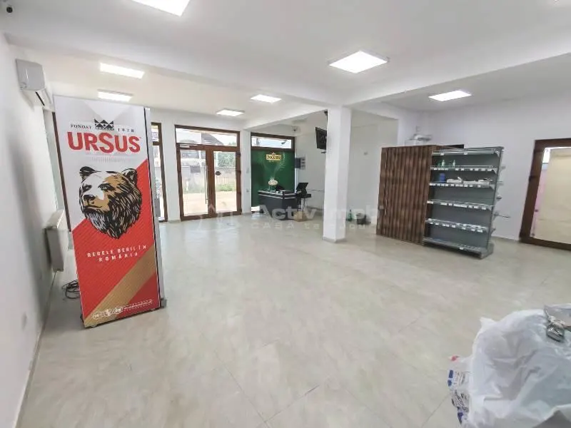 混合用途物业：商业空间、两卧公寓及单间公寓，克林切尼 - foto 3