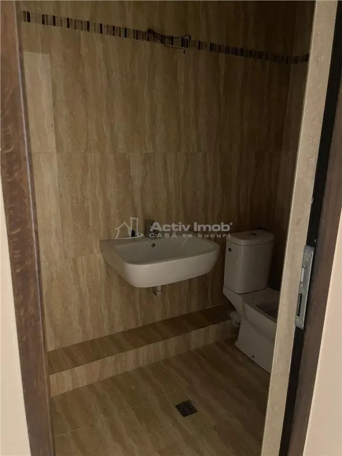 Office Space for Sale Unirii-Calea Vitan Dudesti, Bucharest - foto 11