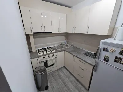 Apartament 2 camere de inchiriat in bloc ANL - foto 3