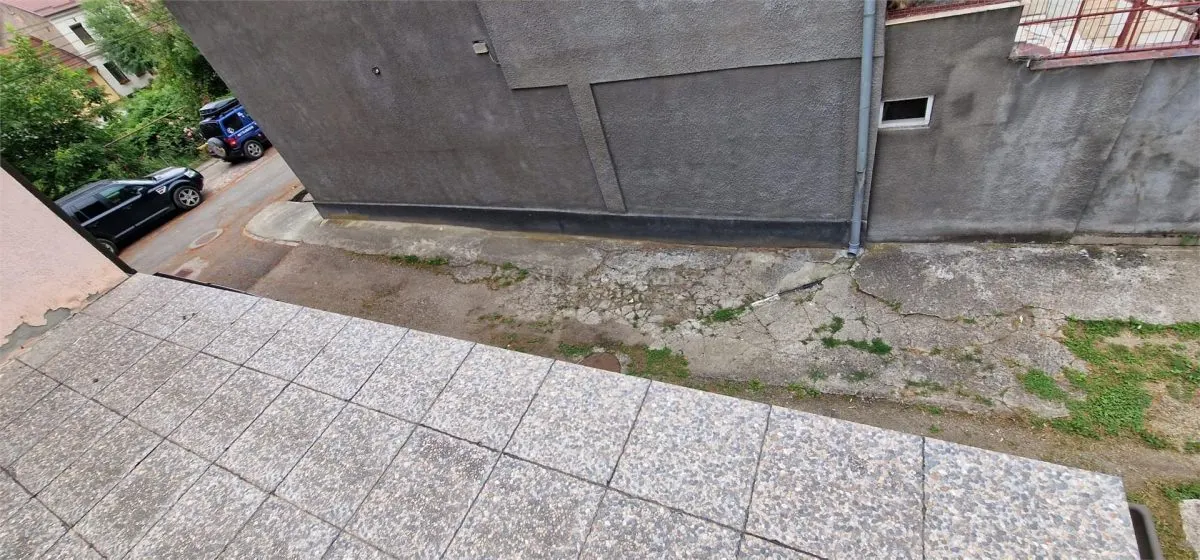 雷西察：五卧室房屋，配地下室、一楼、二楼及阁楼 - foto 16