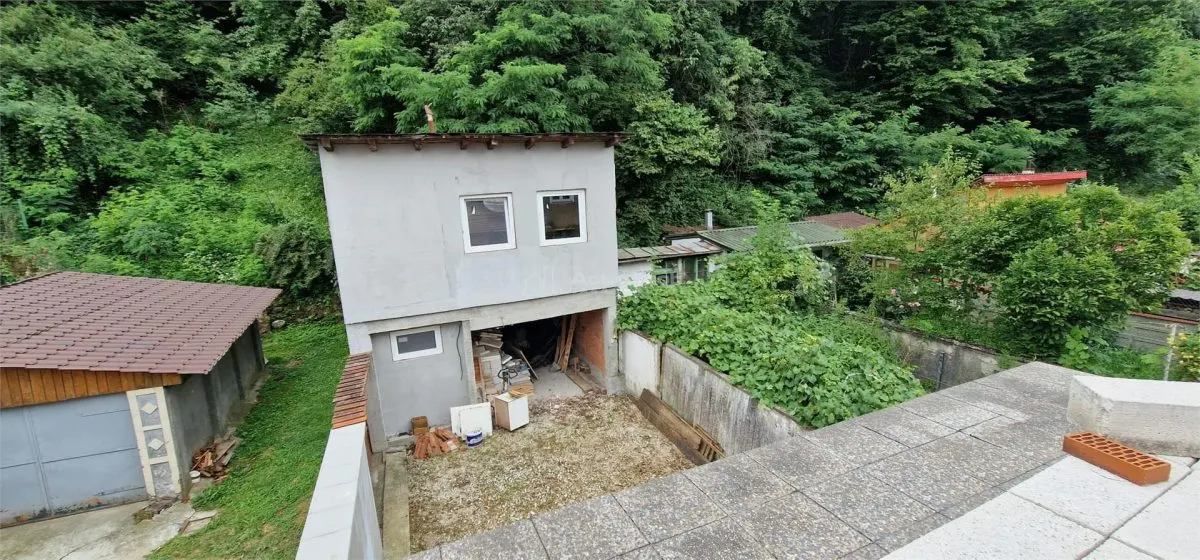 雷西察：五卧室房屋，配地下室、一楼、二楼及阁楼 - foto 18