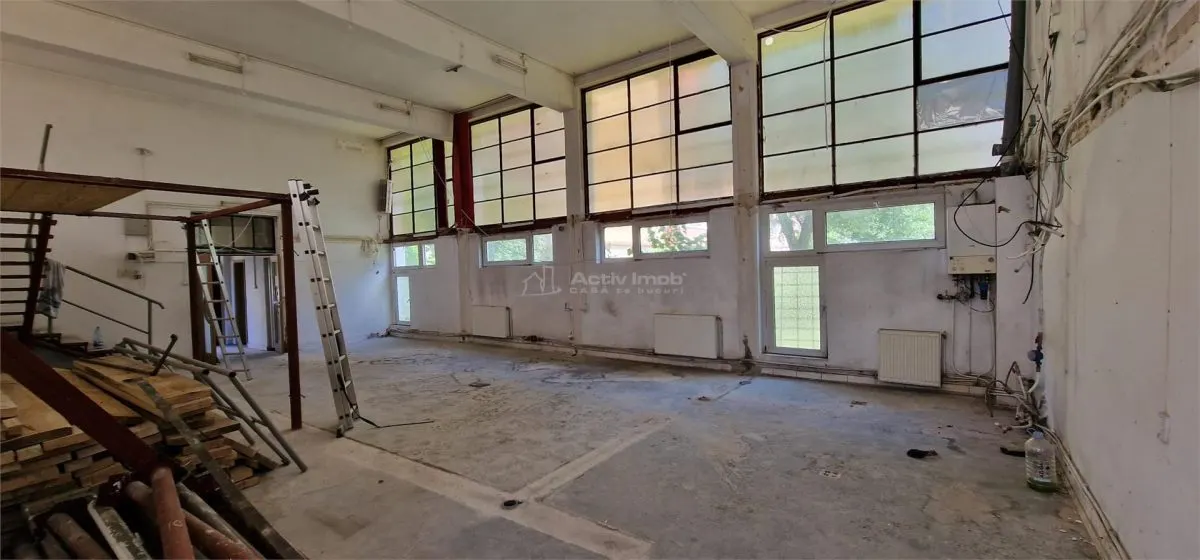 Commercial space for sale in Resita, Govandari area - foto 11