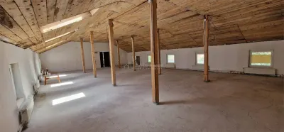 Commercial space for sale in Resita, Govandari area - foto 5