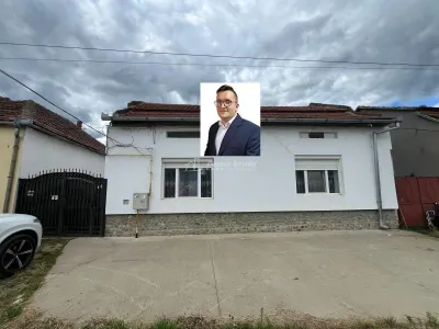 Caransebes, Casa 4 Camere, Zona Pipirig - foto 2